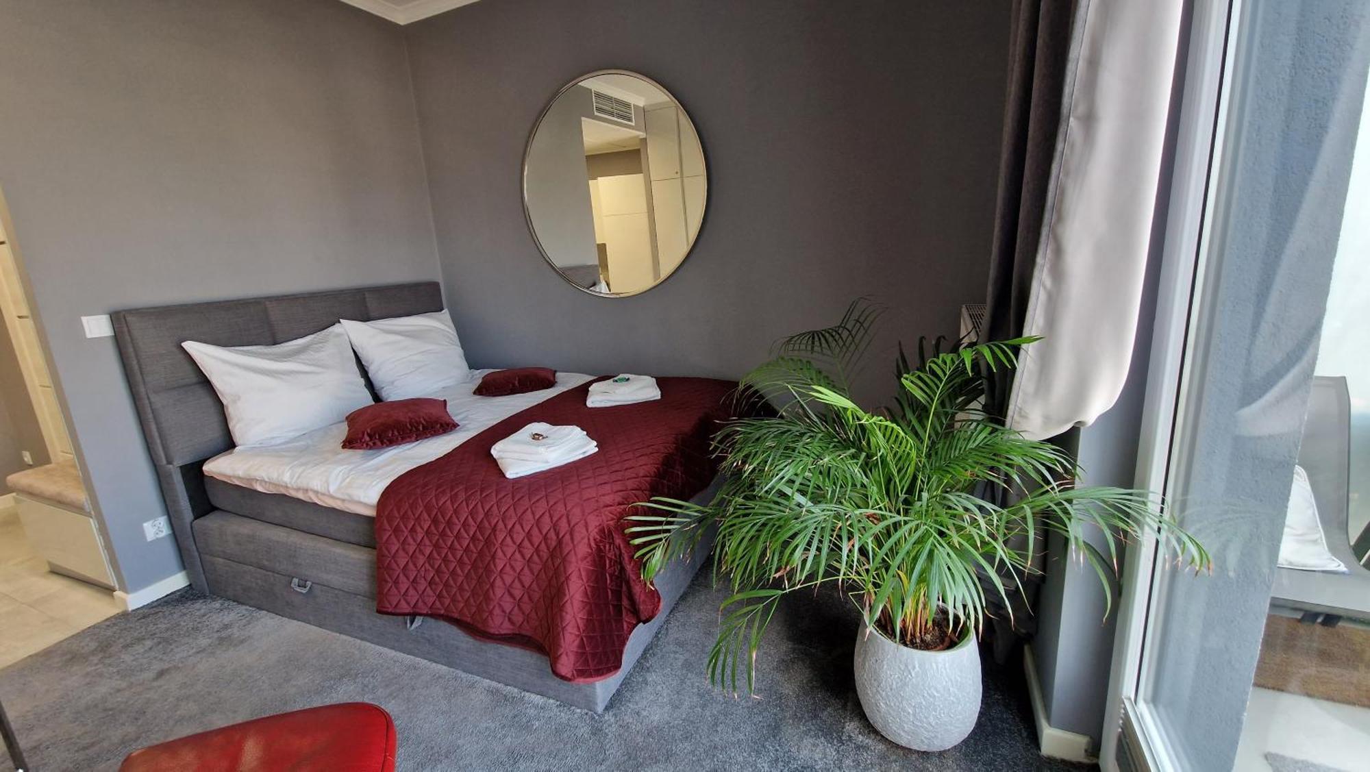 Apartamenty Wola Tower Na Prymasa - Z Widokiem Na City Warschau Exterior foto