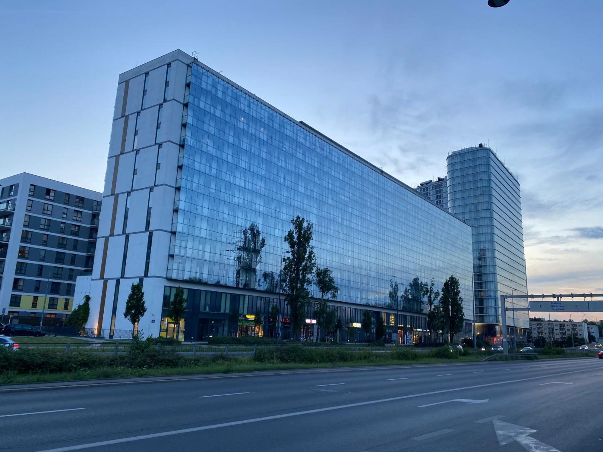 Apartamenty Wola Tower Na Prymasa - Z Widokiem Na City Warschau Exterior foto